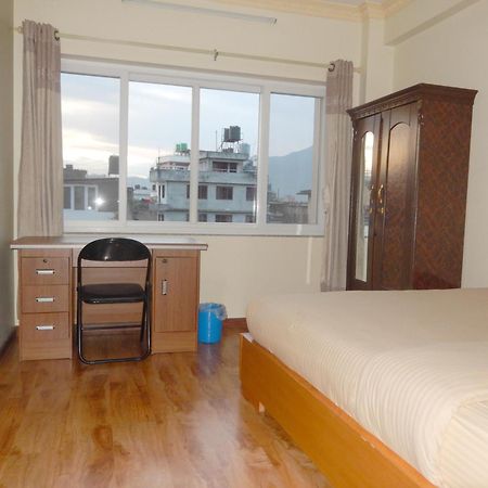 Shine Homestay Famille Francophone - Shine Home And Apartment Kathmandu Luaran gambar