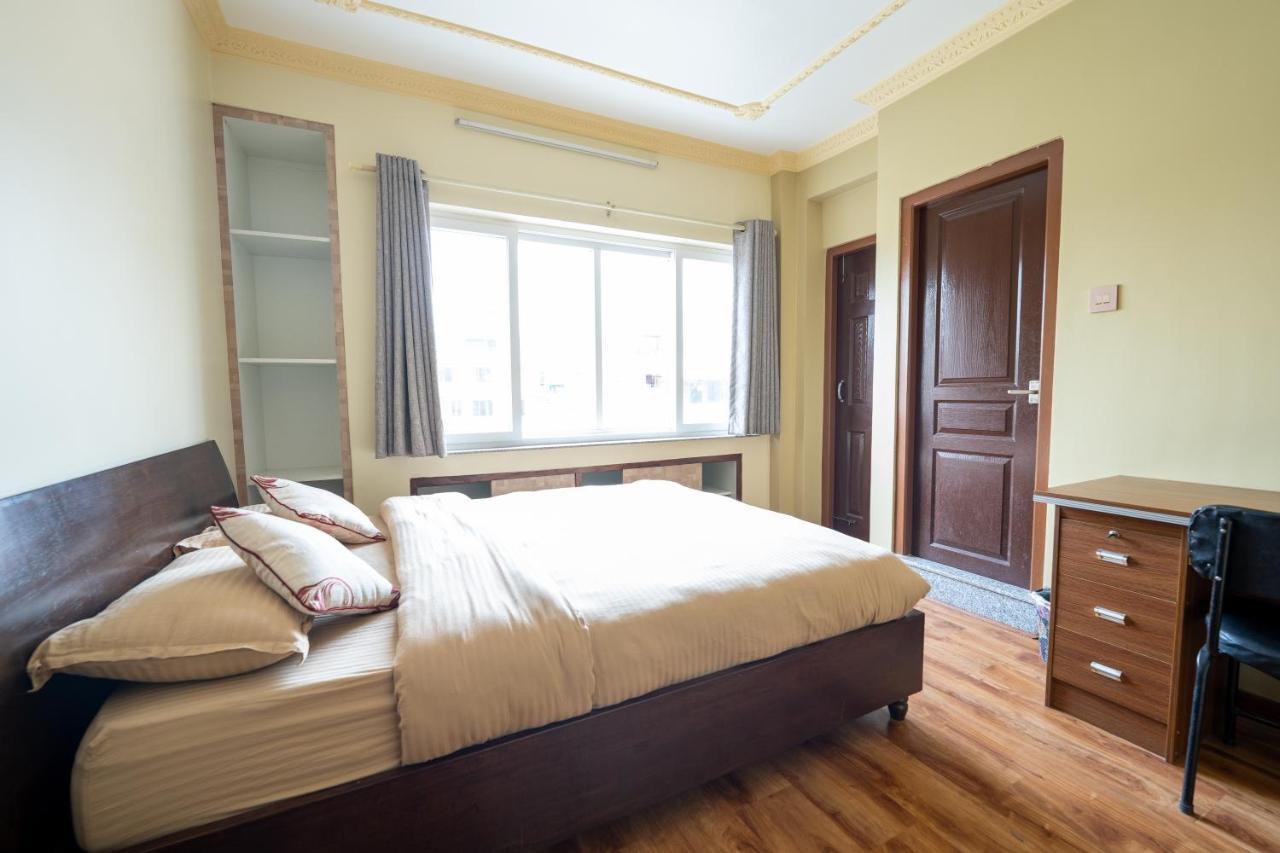 Shine Homestay Famille Francophone - Shine Home And Apartment Kathmandu Luaran gambar