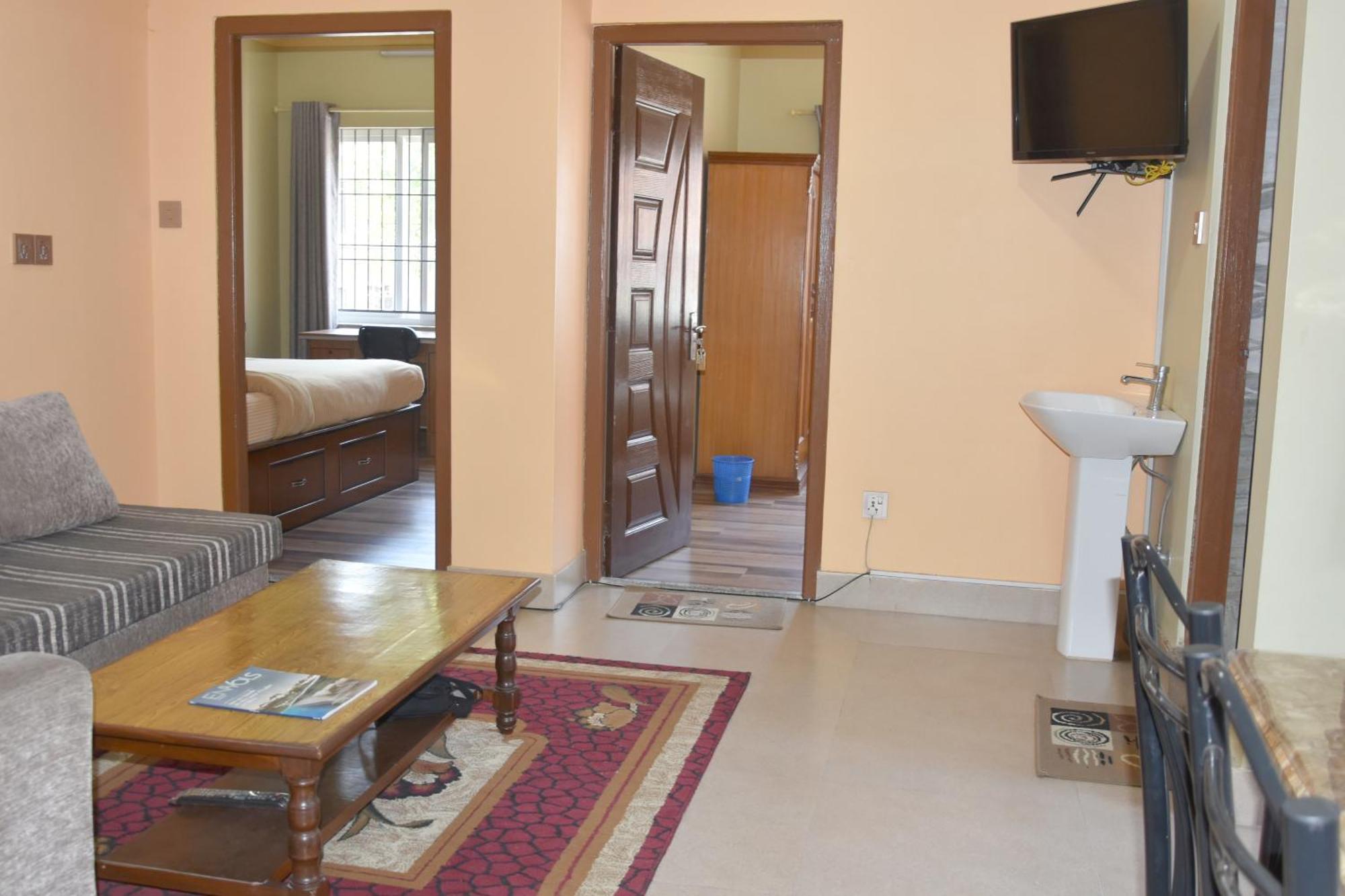 Shine Homestay Famille Francophone - Shine Home And Apartment Kathmandu Luaran gambar