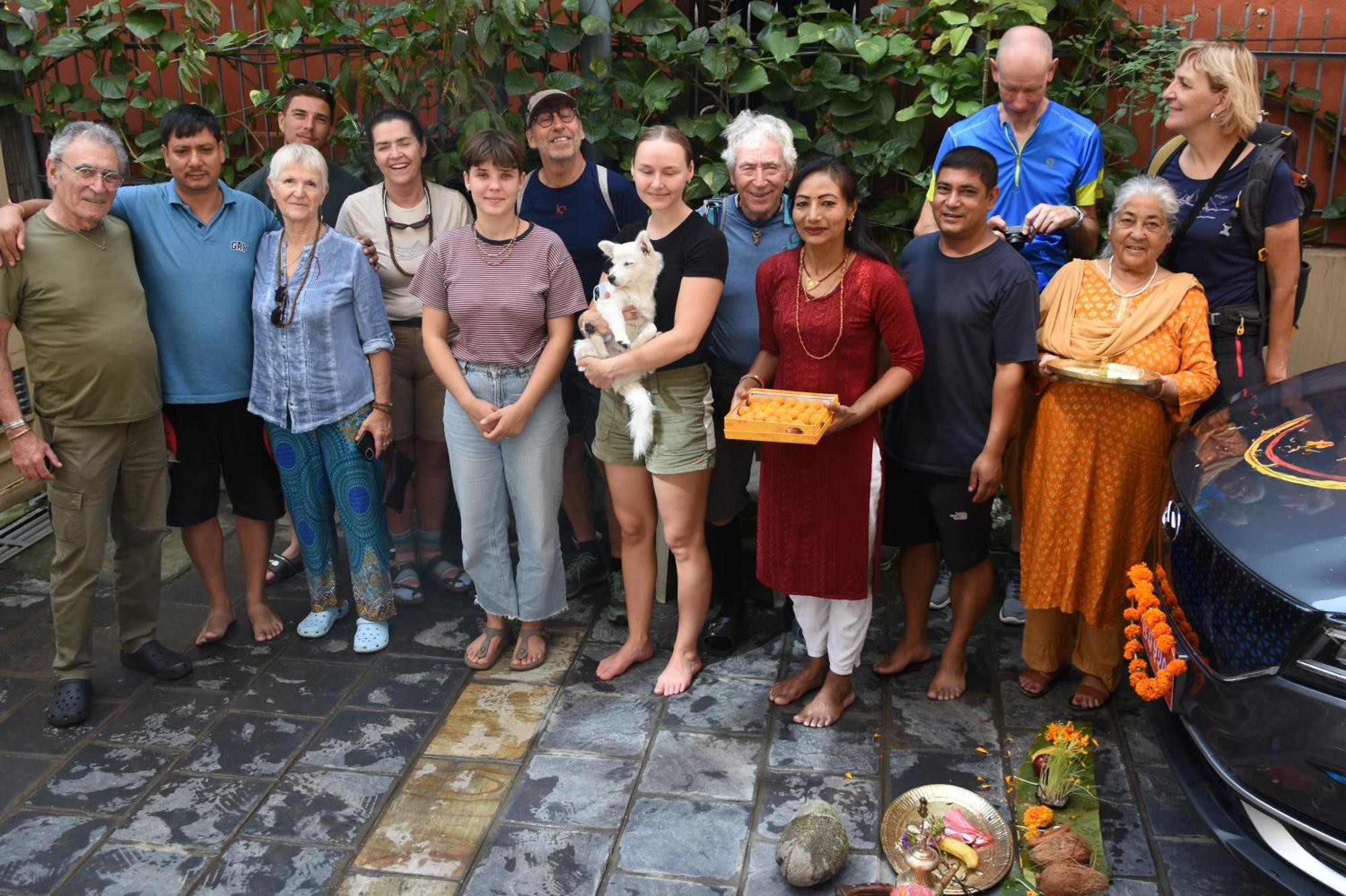 Shine Homestay Famille Francophone - Shine Home And Apartment Kathmandu Luaran gambar